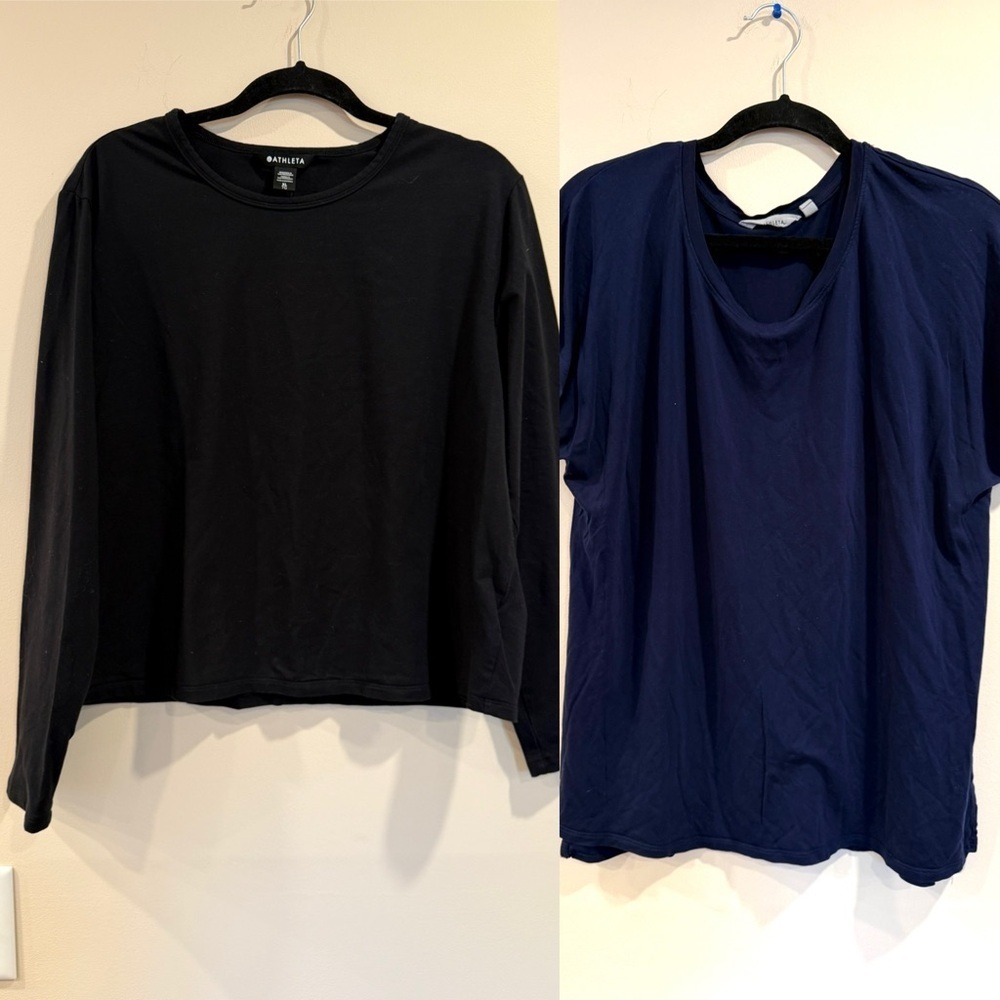 🔥Athleta Bundle Black and Navy  Tops🔥